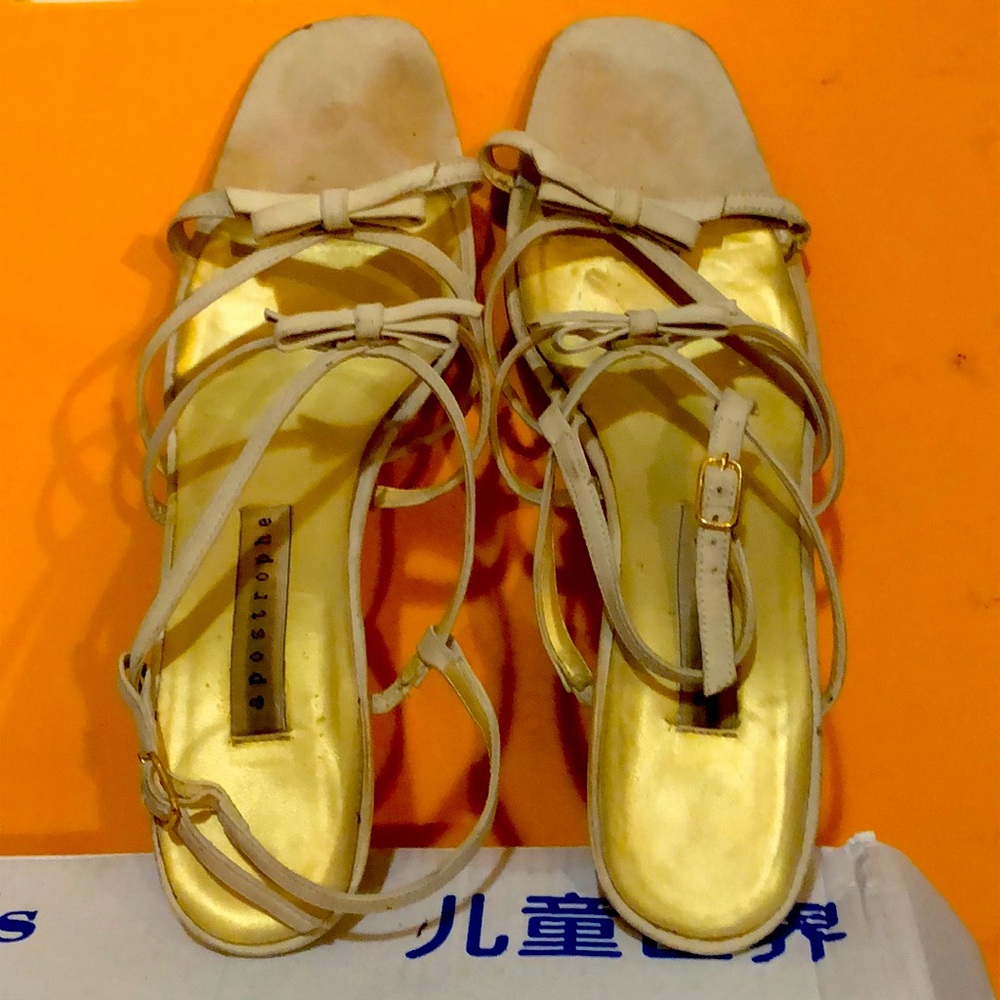 slightly used mule like heels! Super 90s like soooOoo fetch hehe